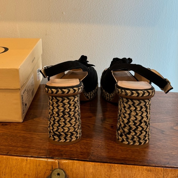 GAIMO Jute Heel With Flower Embellishment